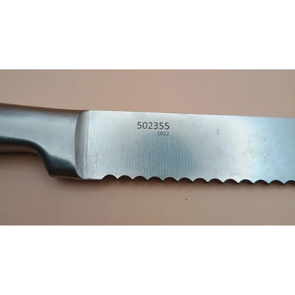Cuisinart C77SS-8BD2 Graphix 8 Inch Serrated Bread Knife Stainless Steel